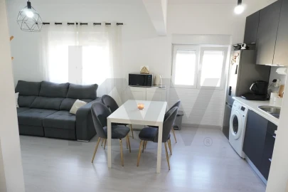 Apartamento T1 para Venda em Seixal, Arrentela e Aldeia de Paio Pires