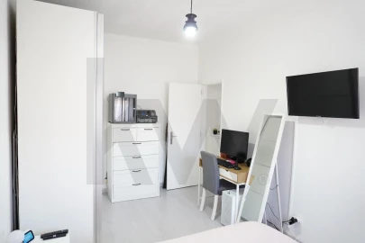 Apartamento T1 para Venda em Seixal, Arrentela e Aldeia de Paio Pires