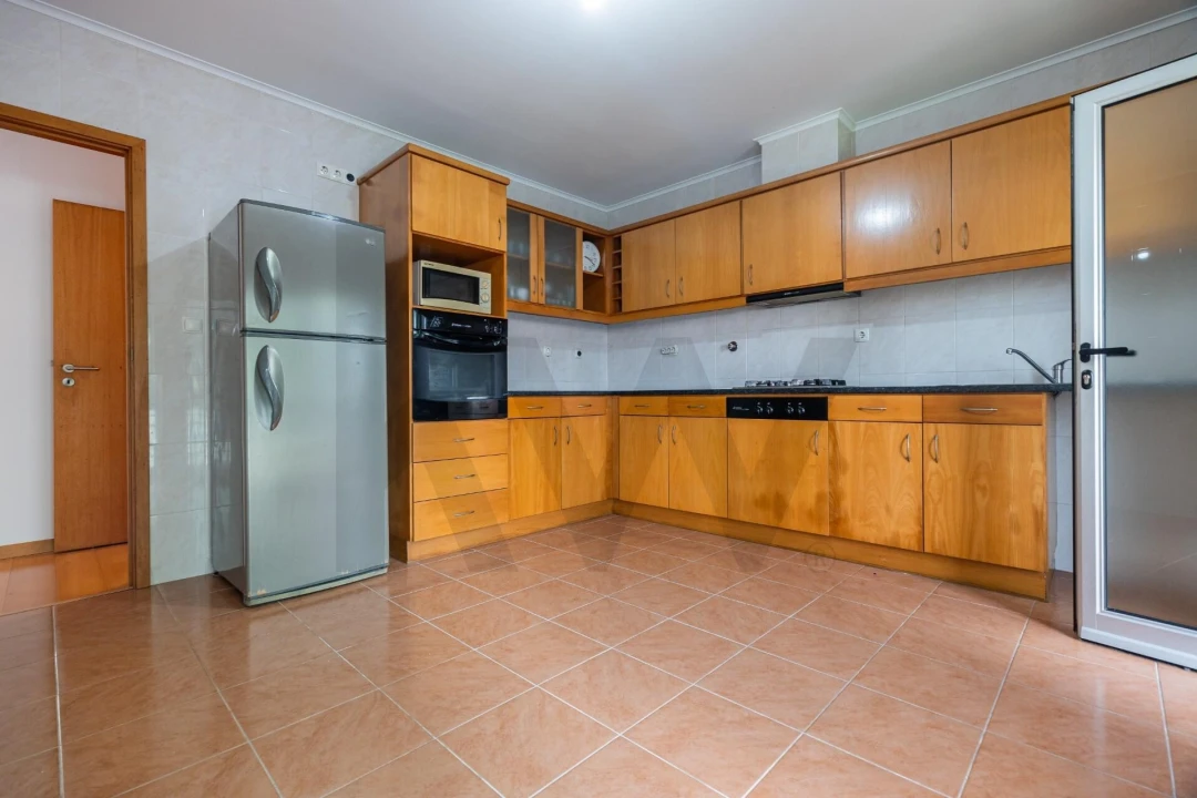 Apartamento T2 para Venda em Ponta Delgada (São Pedro) Foto 16