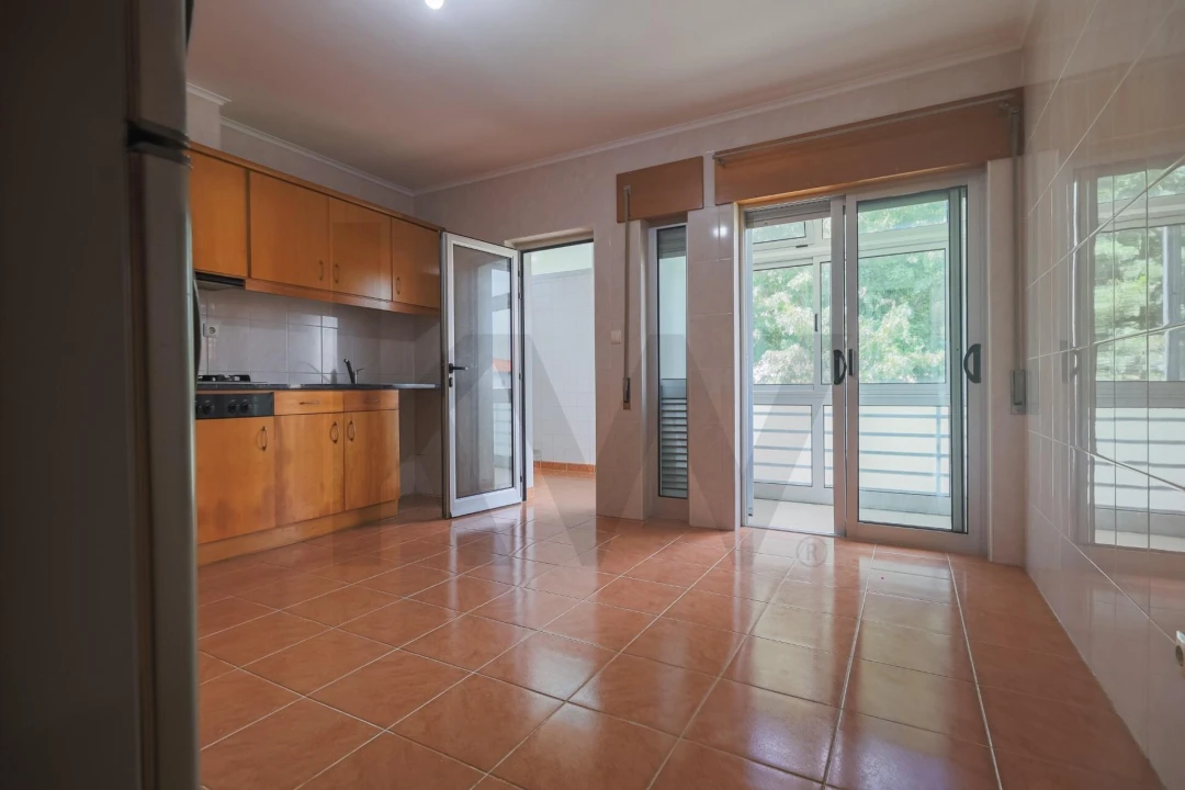 Apartamento T2 para Venda em Ponta Delgada (São Pedro) Foto 17