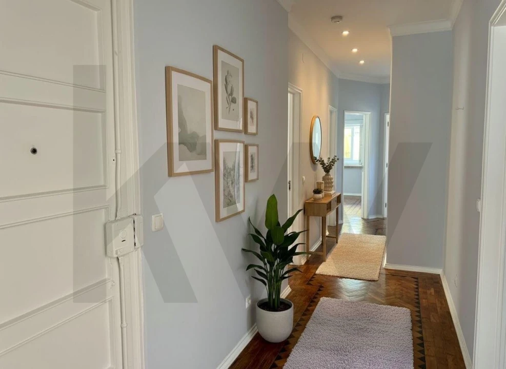 Apartamento T3 para Arrendamento em Algés, Linda-A-Velha e Cruz Quebrada-Dafundo Foto 8