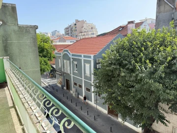 Apartamento T3 para Arrendamento em Algés, Linda-A-Velha e Cruz Quebrada-Dafundo