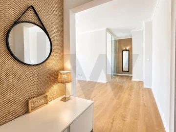 Apartamento T1 para Arrendamento em Carnide