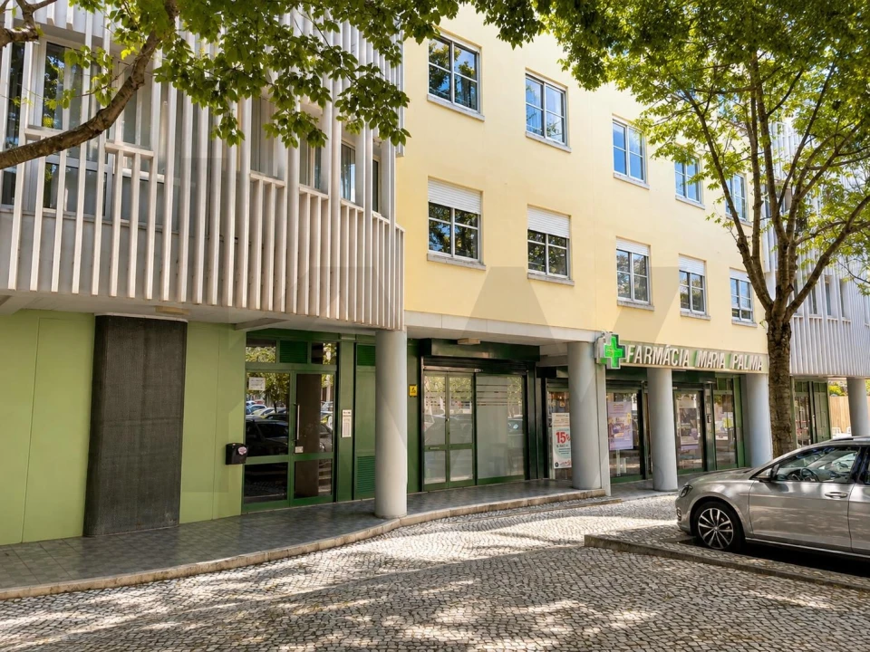 Apartamento T1 para Arrendamento em Carnide Foto 14