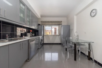 Apartamento T4 para Venda em Amora