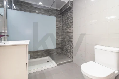 Apartamento T4 para Venda em Amora
