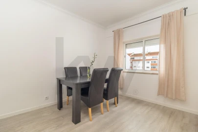 Apartamento T4 para Venda em Amora