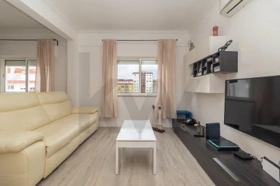 Apartamento T4 para Venda em Amora