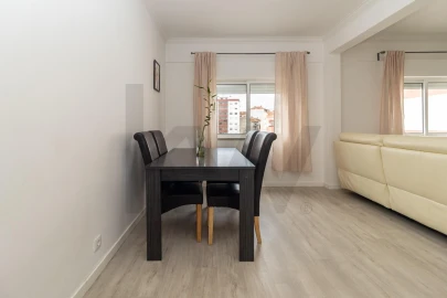 Apartamento T4 para Venda em Amora