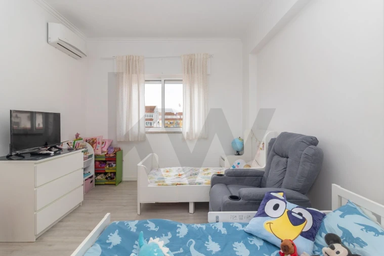 Apartamento T4 para Venda em Amora Foto 39