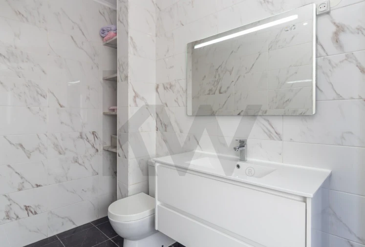 Apartamento T4 para Venda em Amora Foto 45