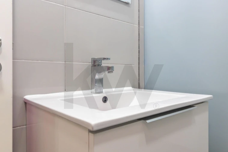 Apartamento T4 para Venda em Amora Foto 23