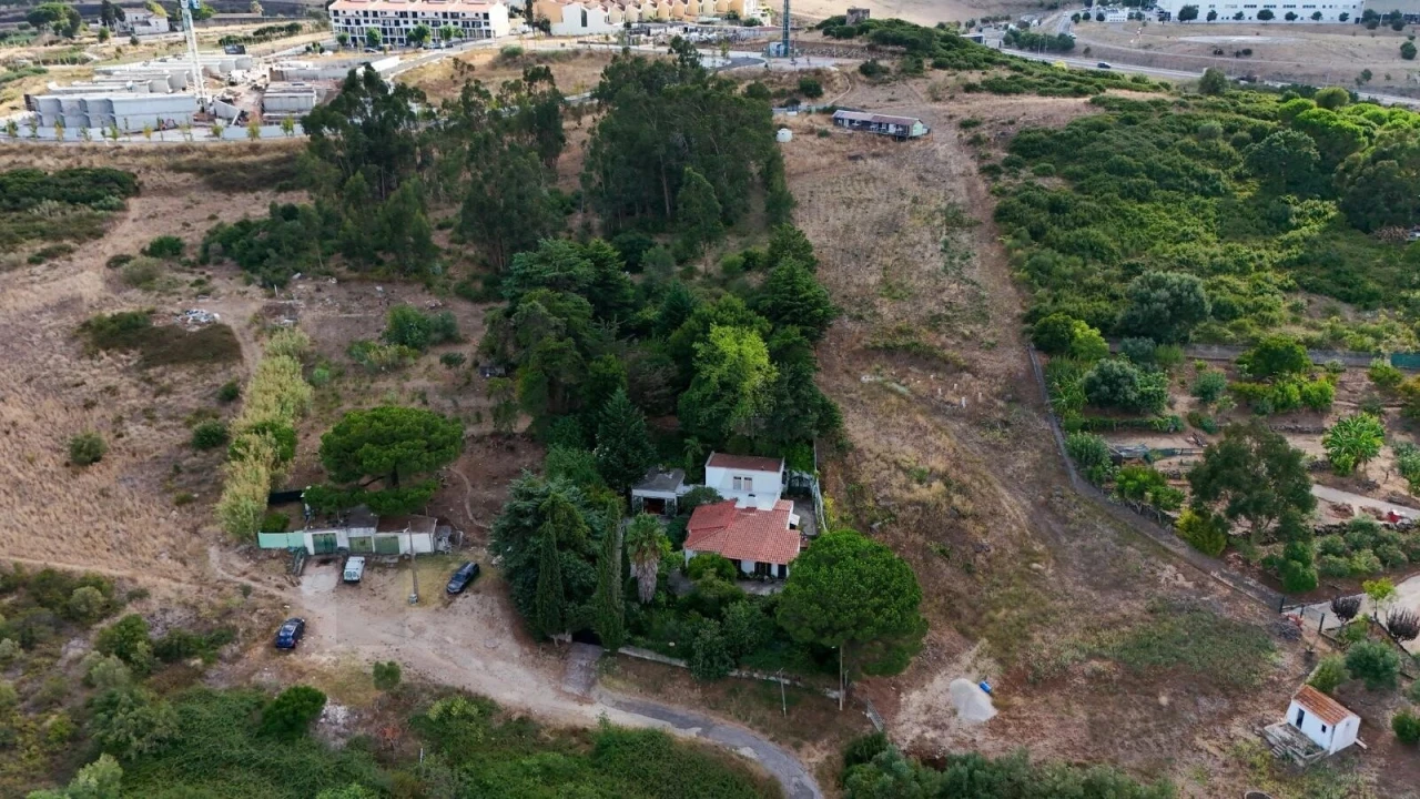 Moradia T3 para Venda em Loures Foto 46