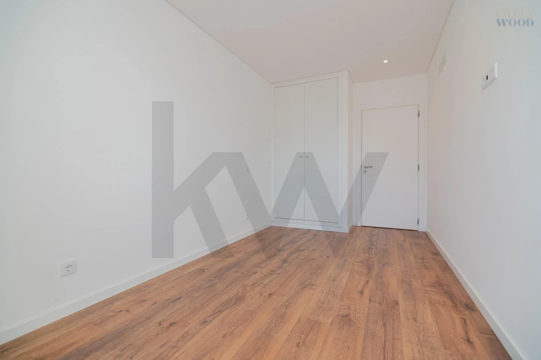 Apartamento T3 para Venda em Portimão Foto 24