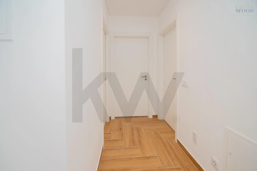 Apartamento T3 para Venda em Portimão Foto 50