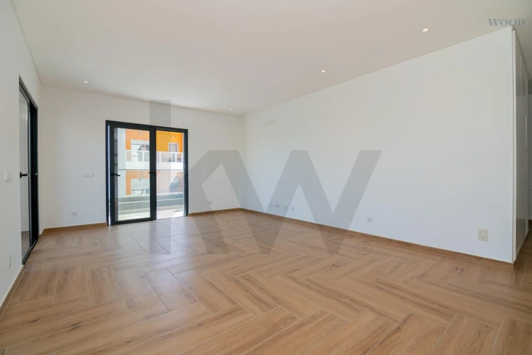 Apartamento T3 para Venda em Portimão Foto 8