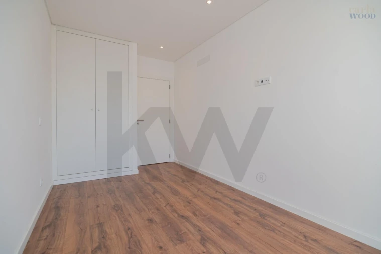 Apartamento T3 para Venda em Portimão Foto 48