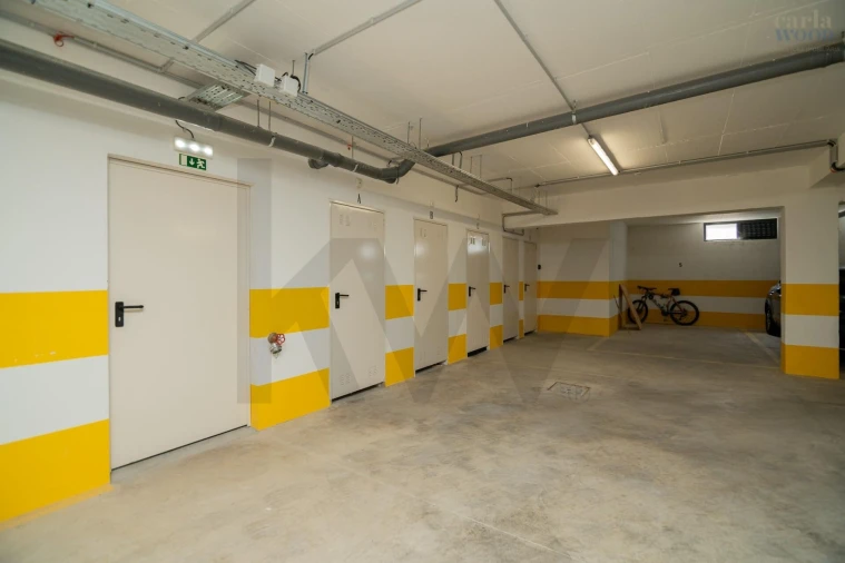 Apartamento T3 para Venda em Portimão Foto 64