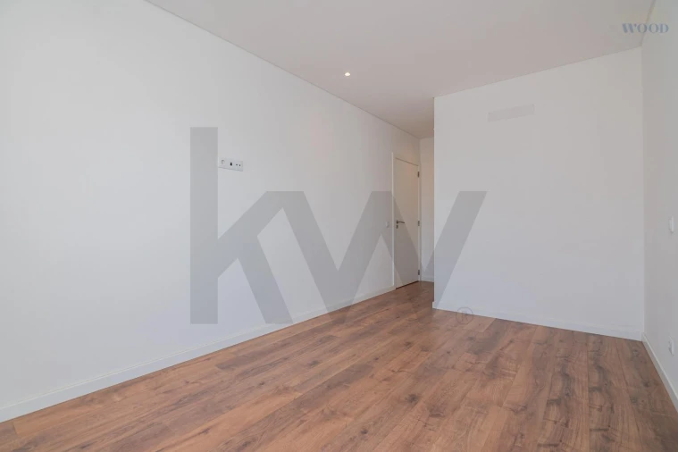 Apartamento T3 para Venda em Portimão Foto 28