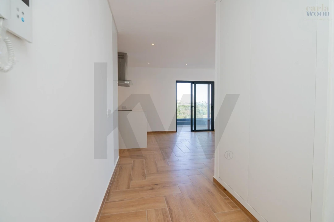 Apartamento T3 para Venda em Portimão Foto 7