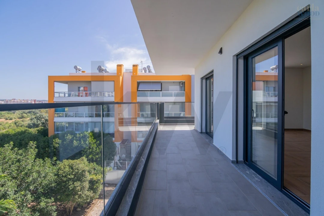 Apartamento T3 para Venda em Portimão Foto 39