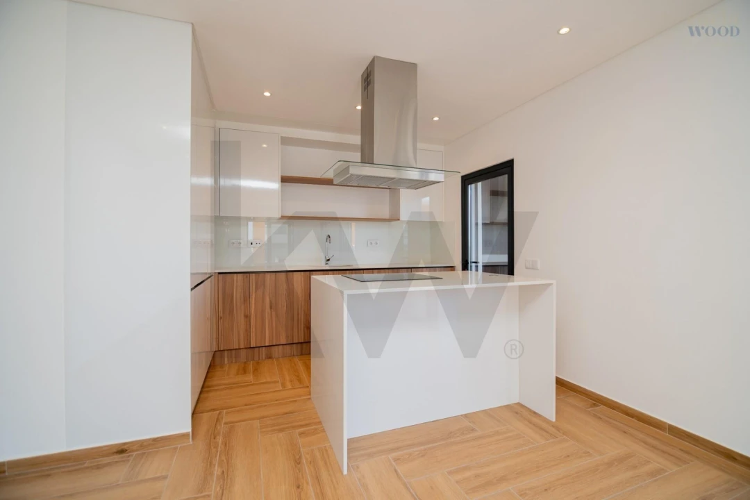 Apartamento T3 para Venda em Portimão Foto 11
