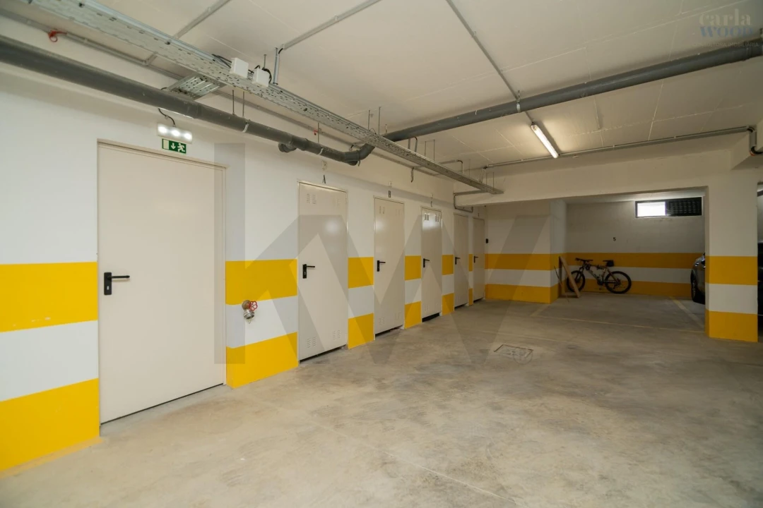 Apartamento T3 para Venda em Portimão Foto 64