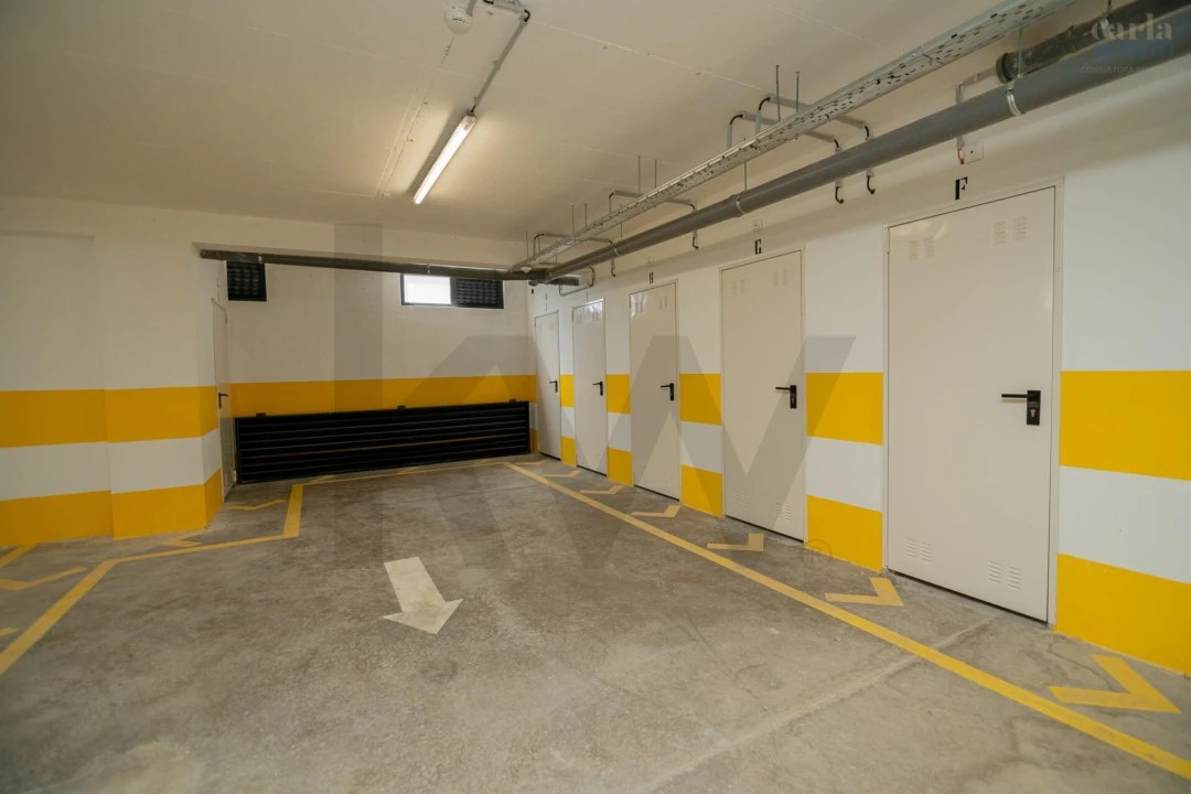 Apartamento T3 para Venda em Portimão Foto 41
