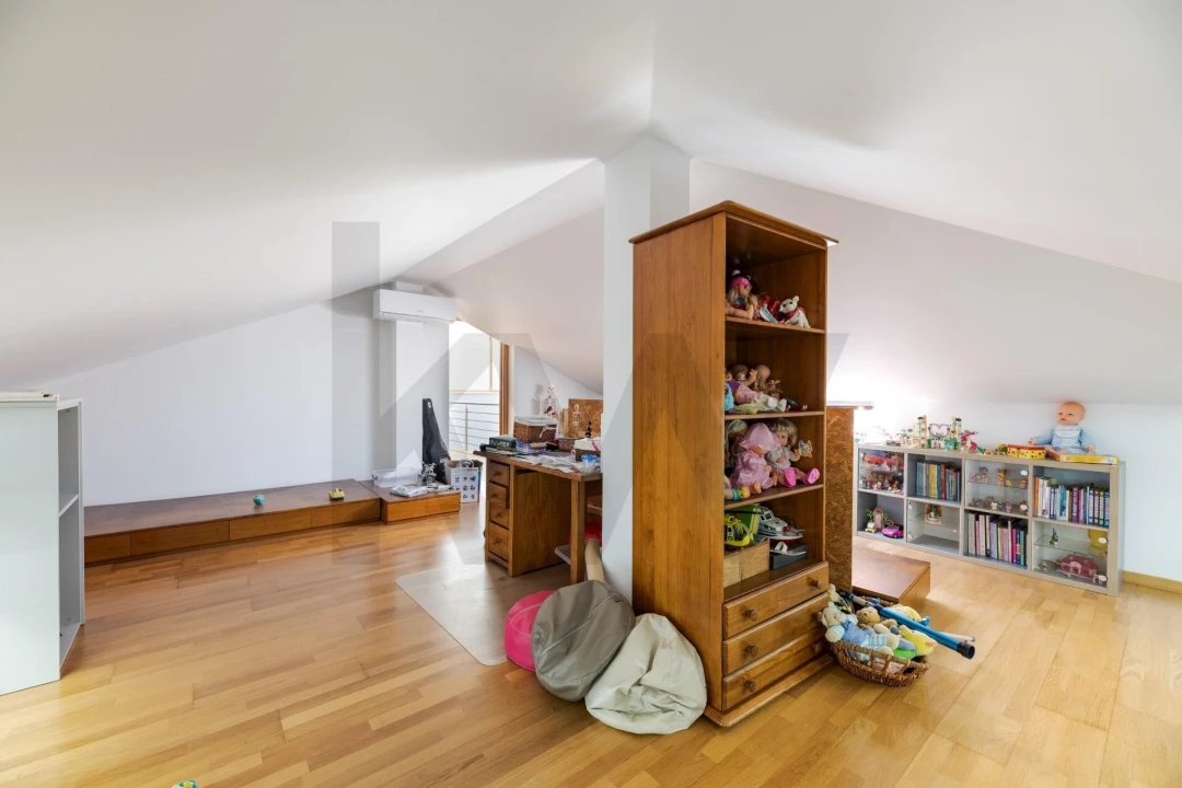 Moradia T4 para Venda em Póvoa de Santa Iria e Forte da Casa Foto 55