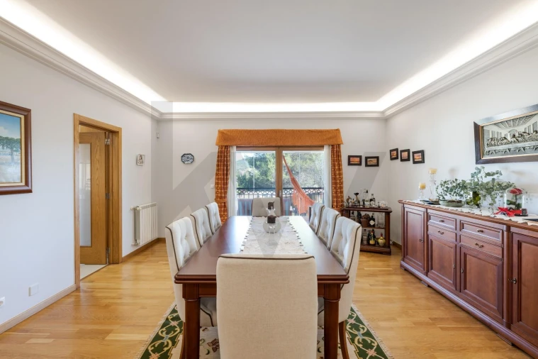Moradia T4 para Venda em Póvoa de Santa Iria e Forte da Casa Foto 31