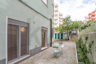 Apartamento T1 para Arrendamento em Campo de Ourique