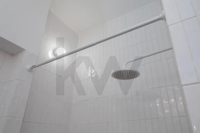 Apartamento T1 para Arrendamento em Campo de Ourique