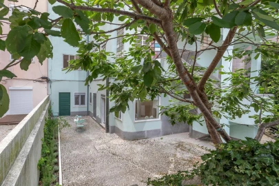 Apartamento T1 para Arrendamento em Campo de Ourique