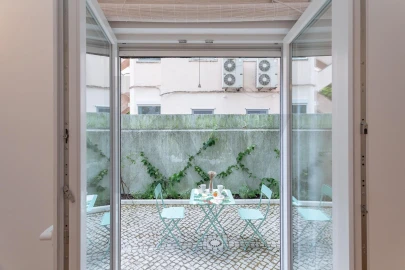 Apartamento T1 para Arrendamento em Campo de Ourique