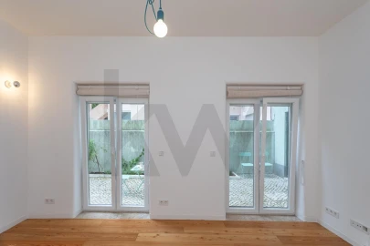 Apartamento T1 para Arrendamento em Campo de Ourique
