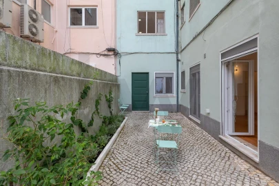 Apartamento T1 para Arrendamento em Campo de Ourique