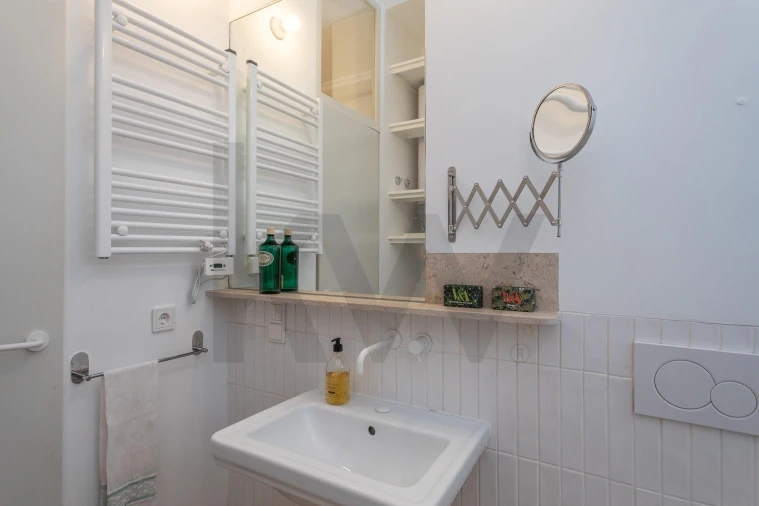 Apartamento T1 para Arrendamento em Campo de Ourique Foto 33