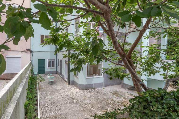 Apartamento T1 para Arrendamento em Campo de Ourique Foto 24