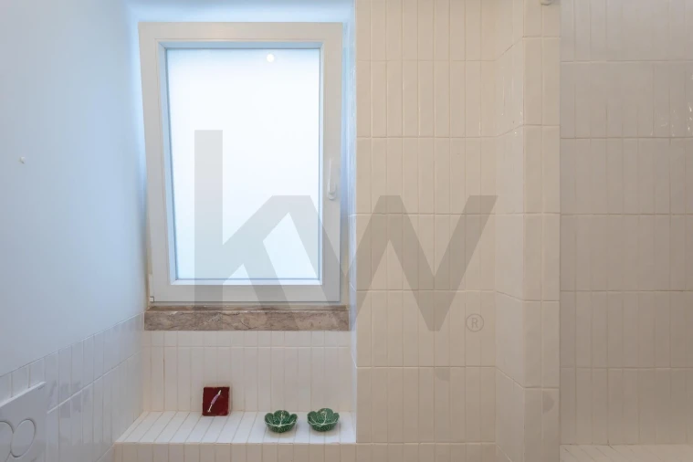 Apartamento T1 para Arrendamento em Campo de Ourique Foto 34