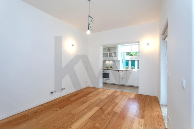 Apartamento T1 para Arrendamento em Campo de Ourique Foto 5