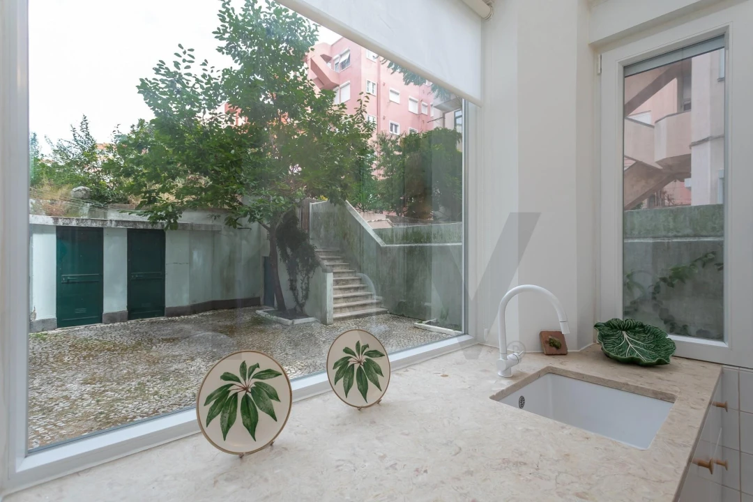 Apartamento T1 para Arrendamento em Campo de Ourique Foto 13