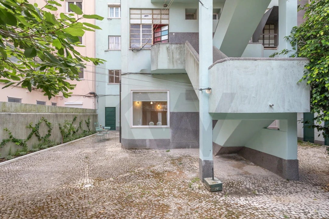 Apartamento T1 para Arrendamento em Campo de Ourique Foto 26