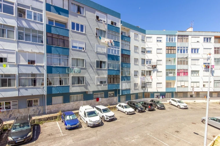 Apartamento T2 para Venda em Mina de Água Foto 15