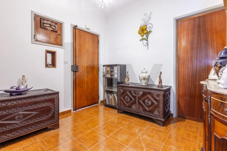 Apartamento T2 para Venda em Mina de Água Foto 3