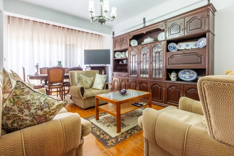 Apartamento T2 para Venda em Mina de Água Foto 4