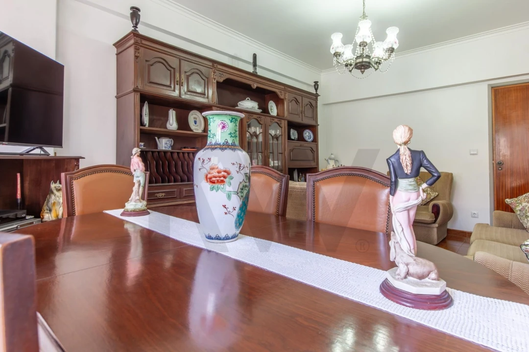 Apartamento T2 para Venda em Mina de Água Foto 7