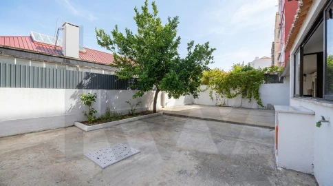 Apartamento T2 para Venda em Queluz e Belas