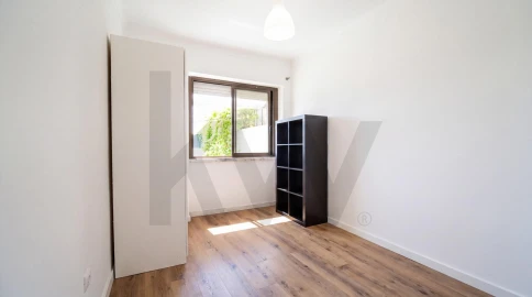Apartamento T2 para Venda em Queluz e Belas