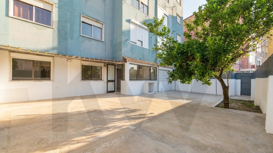 Apartamento T2 para Venda em Queluz e Belas