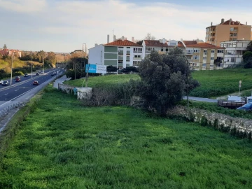 Terreno para Arrendamento em Carcavelos e Parede